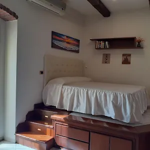 Apartment Domida
